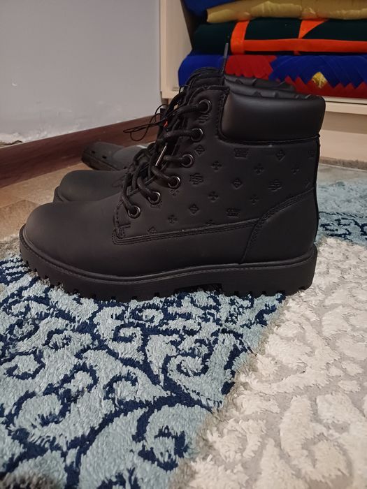 Ботинки мужские демисезонные