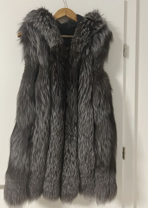 Vesta blana naturala de vulpe