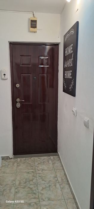 Se inchiriaza garsoniera