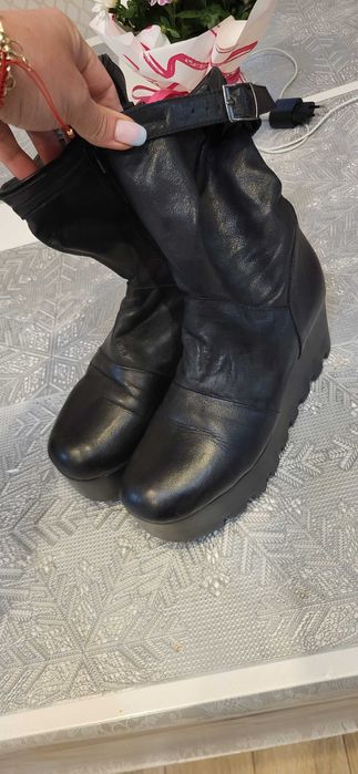 Боти естествена кожа 40номер