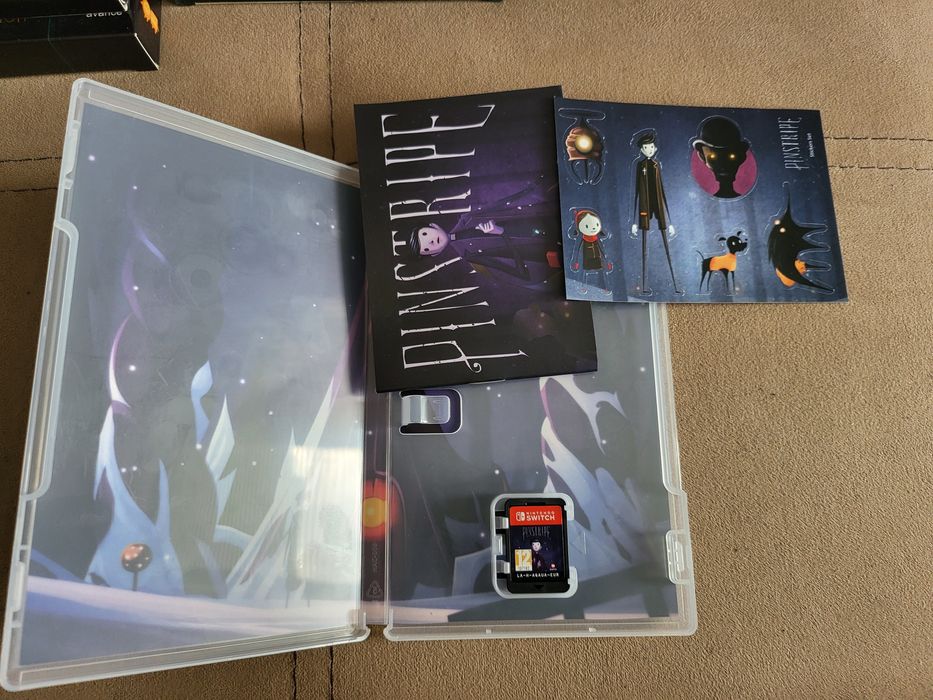 Pinstripe Nintendo Switch