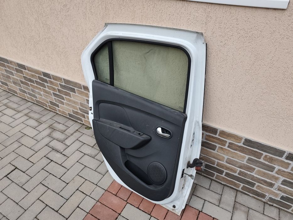 usa dacia logan 2017