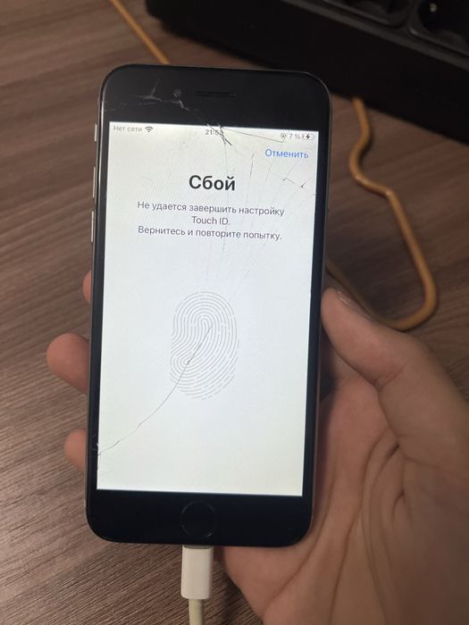 Продам айфон 6s.