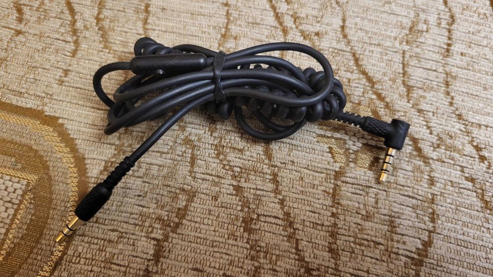 MARSHALL Cablu casti cu Microfon fuctional