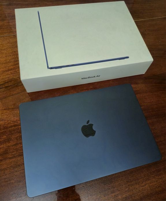 MacBook Air 15-inch M2 2023 8/512GB