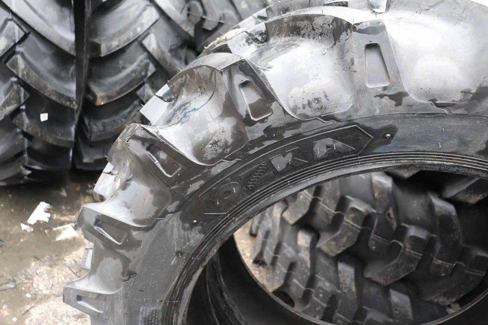 Cauciucuri noi 12.4-32 OZKA 8PLY anvelope tractor spate