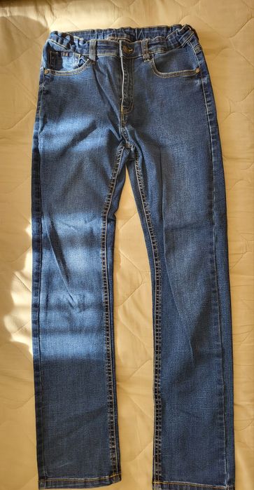 Дънки, карго панталон и суичъри за момче на 14 години, до 160см