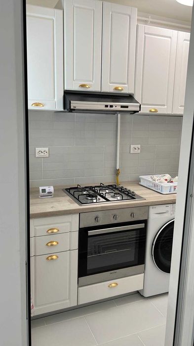 inchiriez garsoniera complet renovata si utilata - Bld.Take Ionescu