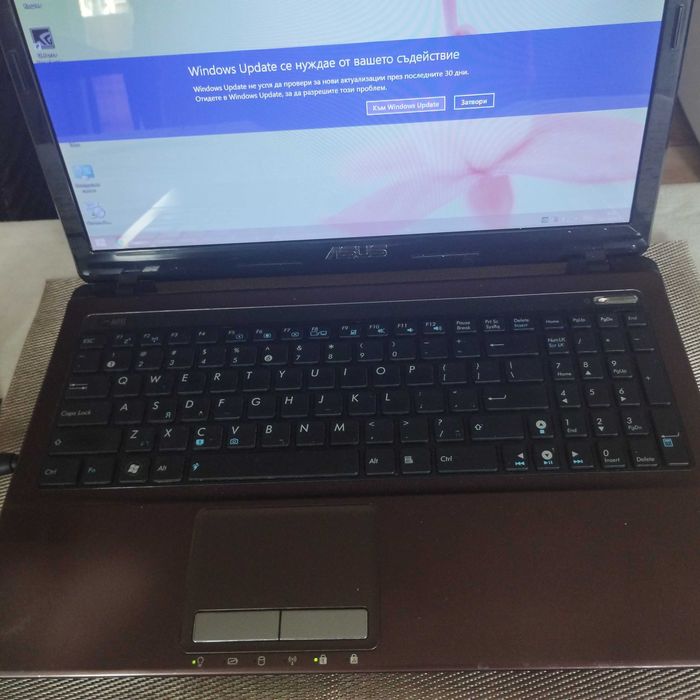 Лаптоп-ASUS.Работещ.