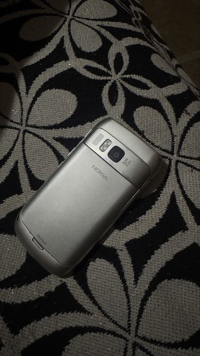 Nokia e6 в рабочем состоянии