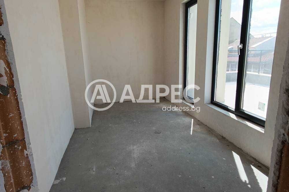 Двустаен апартамент, кв. Погребите, гр. Варна