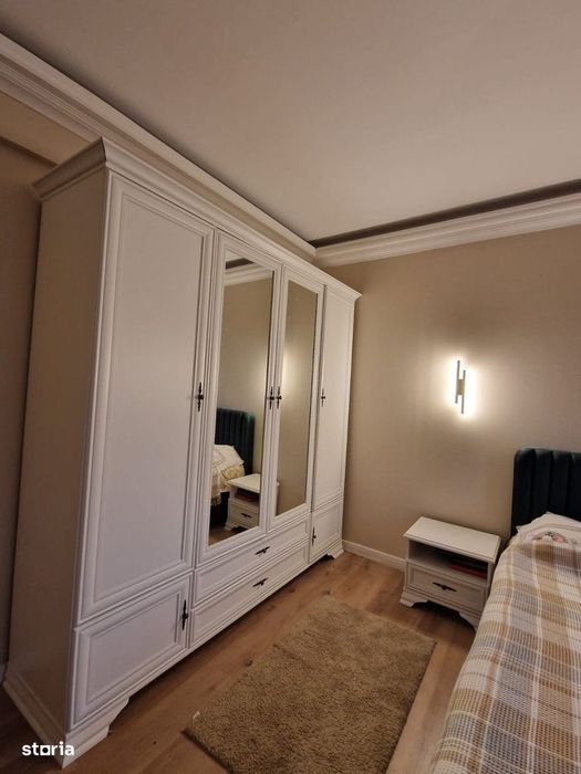 Proprietar – apartament 3 camere, 80 mp, etaj 2/2 strada Republicii