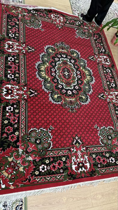 Продам ковер хорошего качество