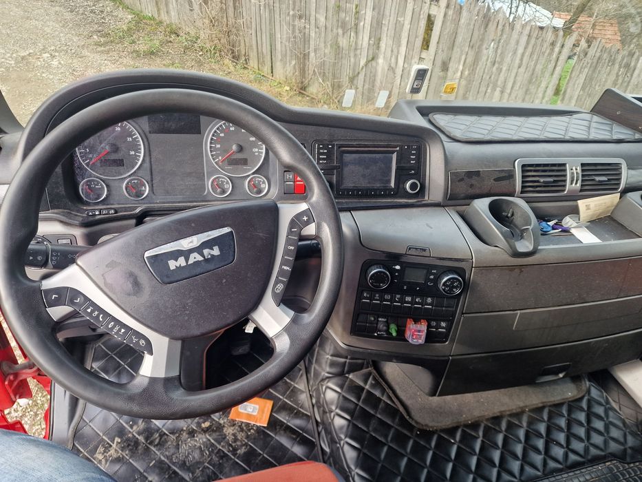 Man tgx D38 560 cp  euro6 VARIANTE auto +/-