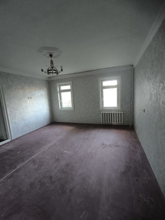 Продам квартиру 3 комнатную