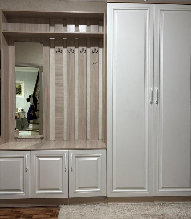 Мебель на прихожей