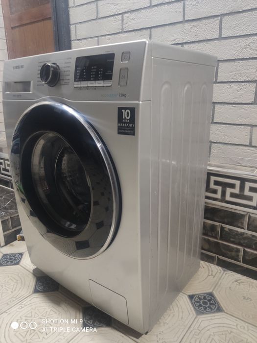 Продам стиральную машинку