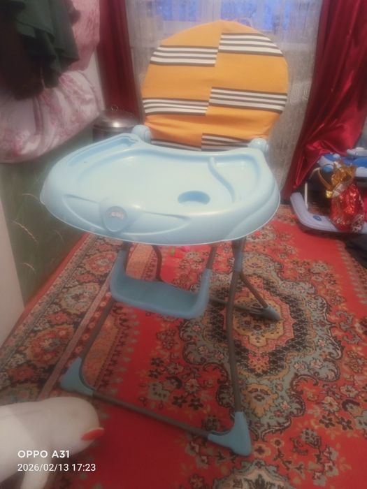 Детский стол и ходунок