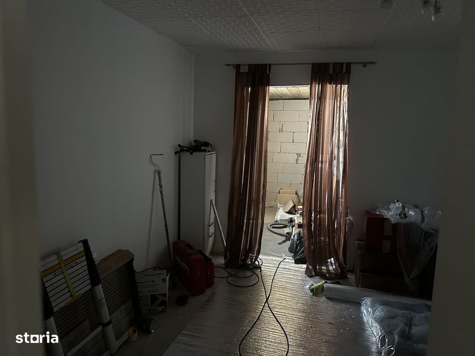 Casa si gradina generoasă aproape de Colibița (potențial Airbnb)
