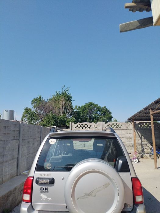 Авто Suzukı Grant Vitara