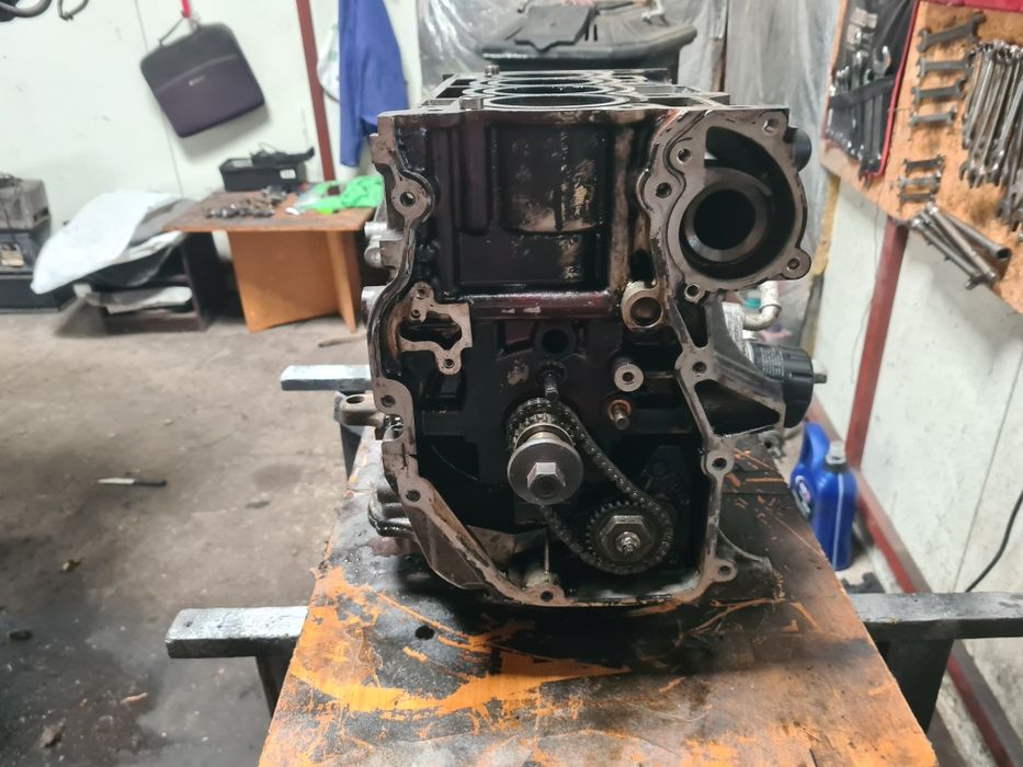 Bloc motor-chiuloasa-turbina-Renault 1.4 tce-2011