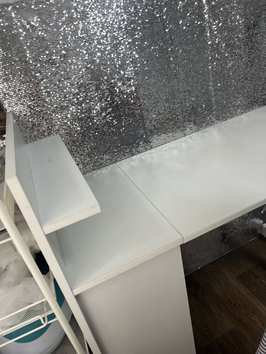 Маникюрный стол 15.000 б/у