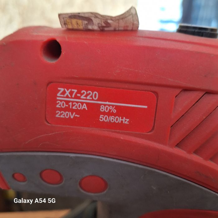Сварочный аппарат Зверь ZX7-220