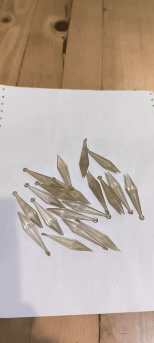 Продавам части за кристален полилейстален полилей
