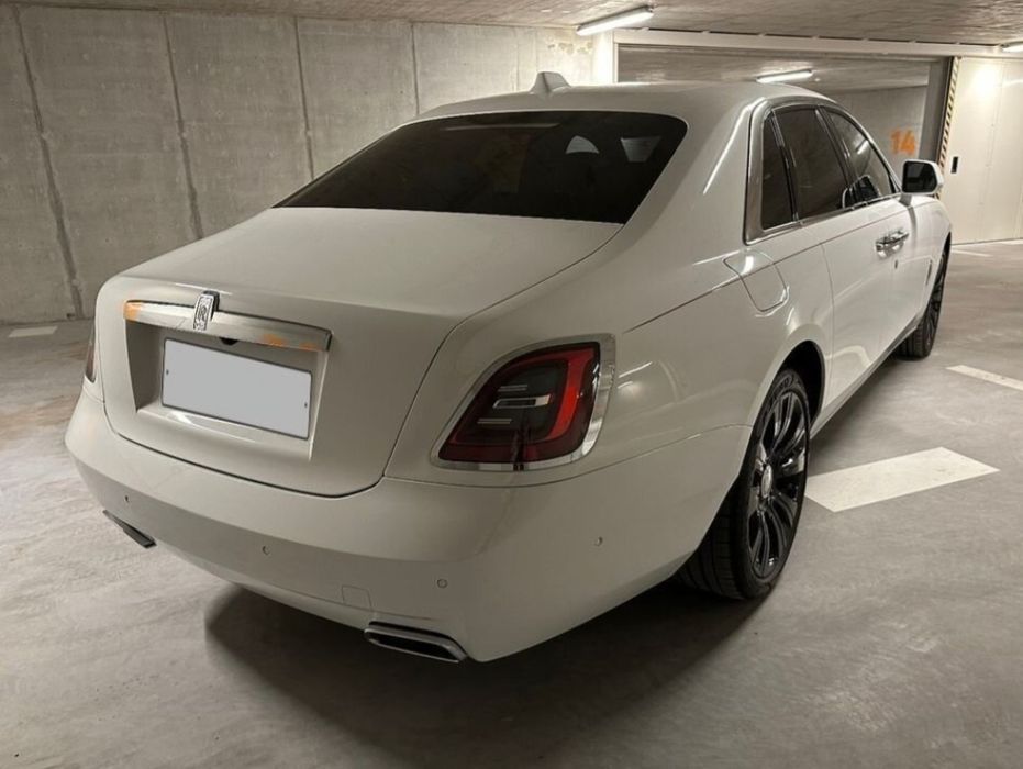 Rolls-Roycе: кортеж свадеб и мероприятий, сопровождение и экскурсии