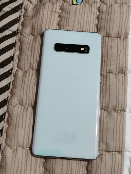 Samsung S10 Plus 128 gb Ram 8 EAC