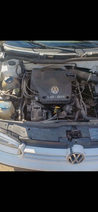 Golf 4 на части