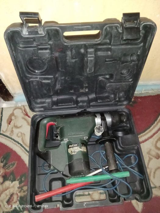 Перфоратор для сверления