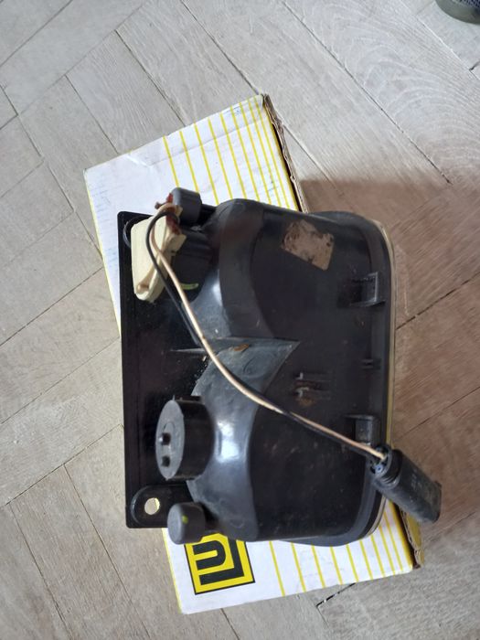 Lampa mers inapoi vivaro trafic primastar
