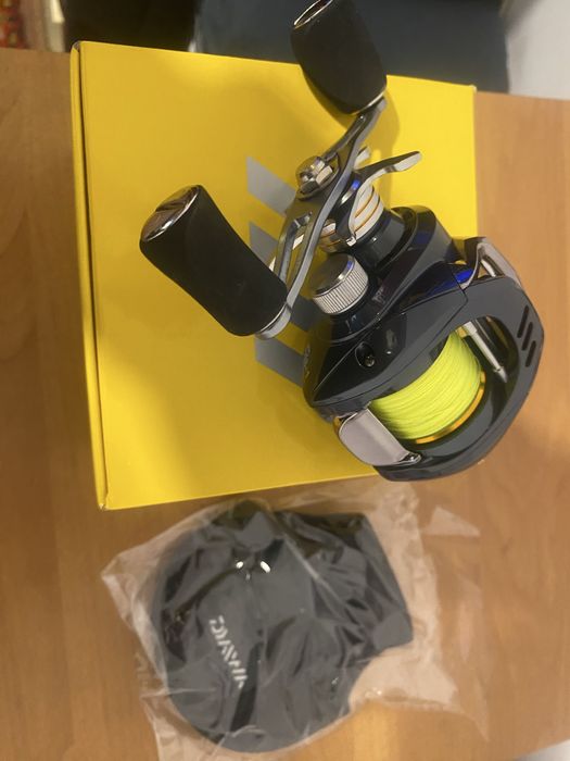 Spining Daiwa 18 + 1