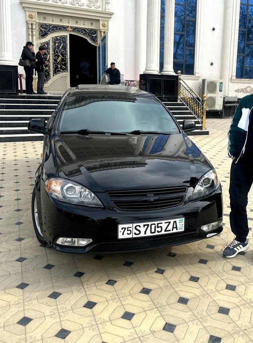 3 chi pazitsiya
140 ming yurgan
Tarnirofka, lyuk bor
Amerikanka, opti