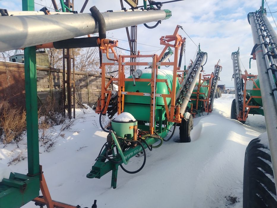 Прицепной опрыскиватель AVAGRO-TT25