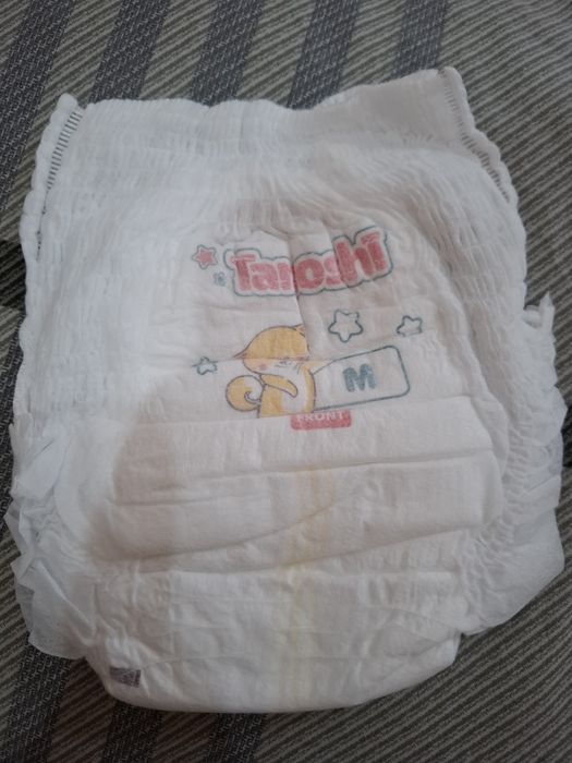Продаётся подгузники и трусики
