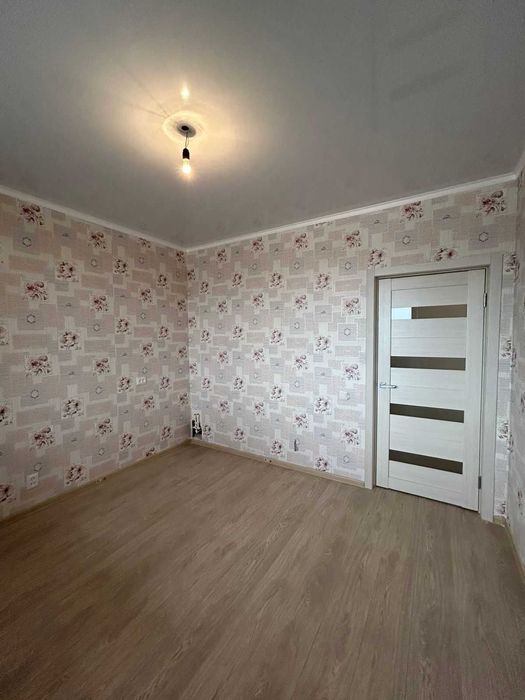 продам 1 комнатную квартиру