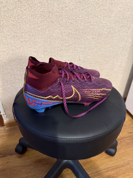 Vand ghete de fotbal noi nr 38