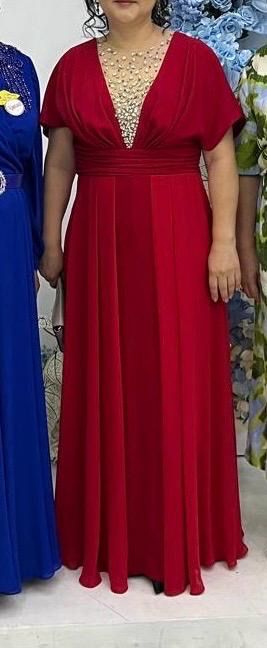 Вечернее платье.