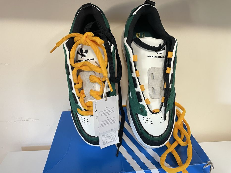 Adidas Originals Adi2000