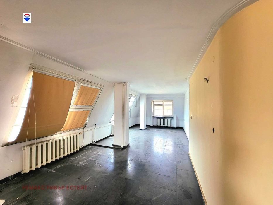 Продава се Мезонет в Русе, Център - 270 кв.м за 1032 €/кв.м - Снимка #10