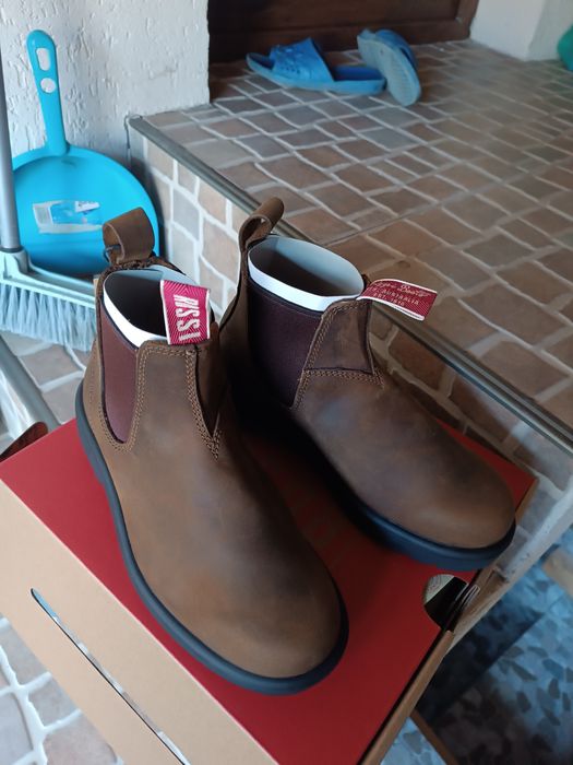 Ghete Rossi Endura 303