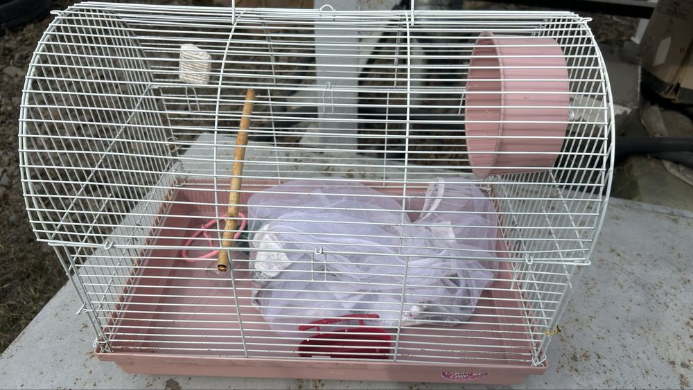 Продам клетку для хомячков