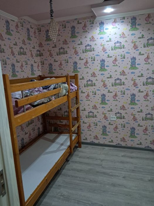 3 xonali uy ijaraga beriladi. Tenisniy kopr