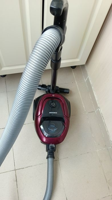 Пылесос Samsung 1800w