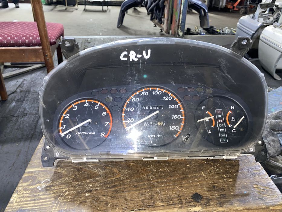 Щиток прибора на Honda CRV RD1