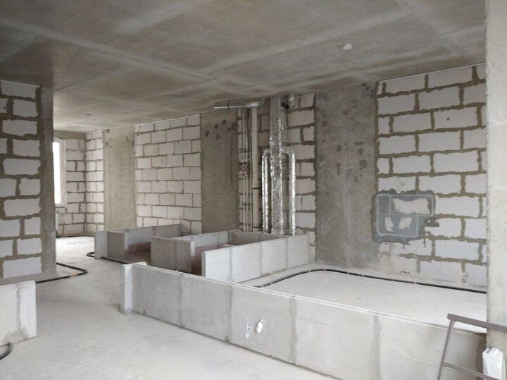 Мы Бригада строителей выполняем все виды строительных работ!