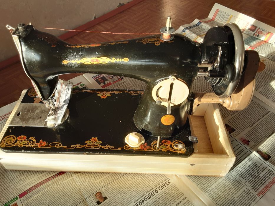 Швейная машинка ручная