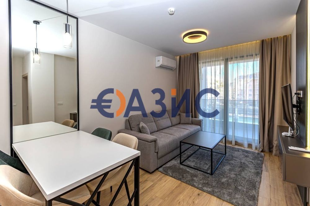 Продава се Двустаен апартамент в к.к. Слънчев бряг - 56 кв.м за 1230 €/кв.м - Снимка #1